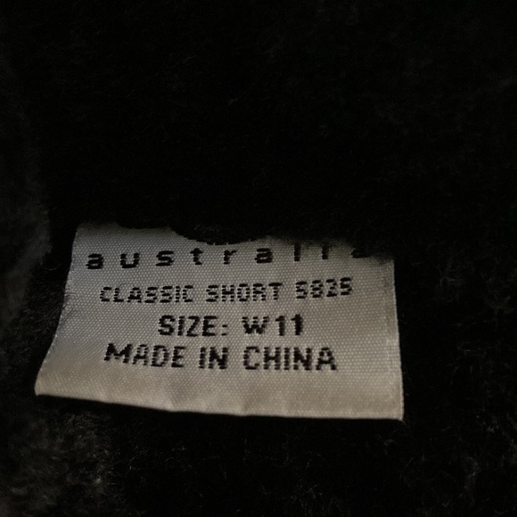 Uggs - Picture 3 of 3